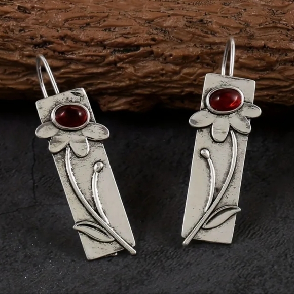 Silver Color Flower Inlaid Red Stone Dangle Hook Earrings‎ 2/$15‎ 3/$20 4/$25 - Picture 3 of 6